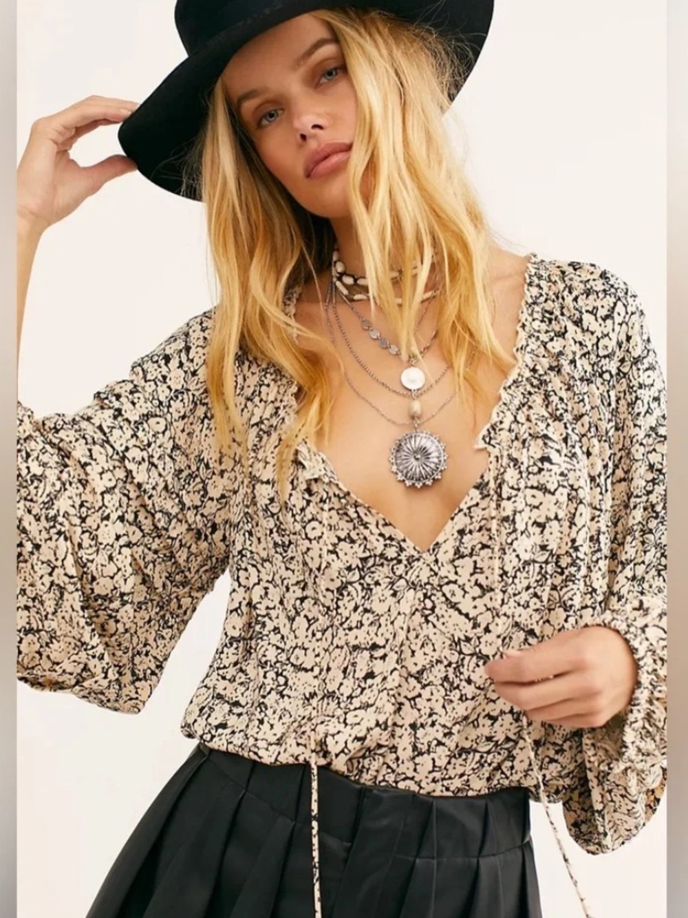 Intimately Free People All Tucks Printed Bodysuit Sleeve Bodysuit size Small